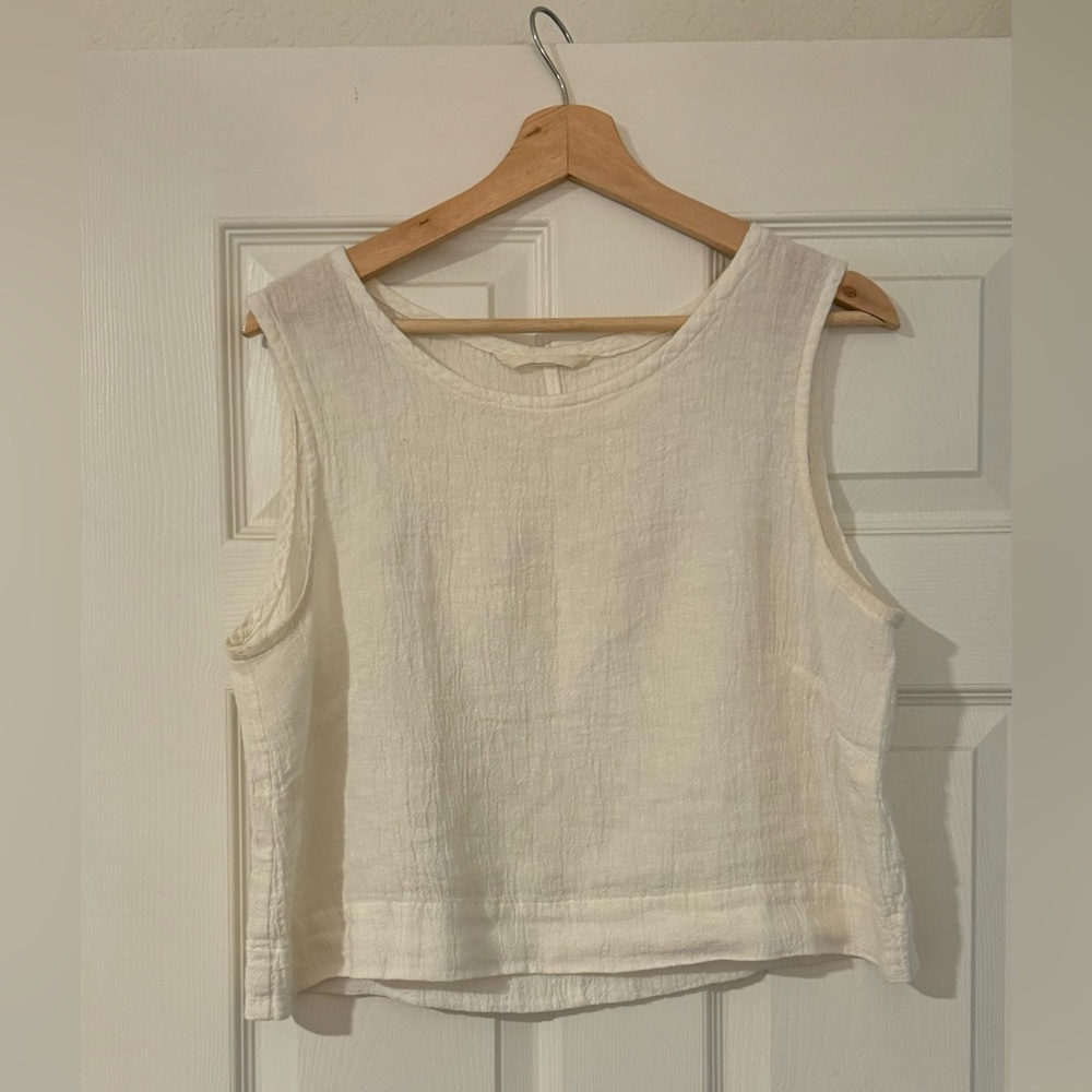 Elizabeth Suzann Petra Tank Cropped. Ivory Linen Guaze. Size Medium.